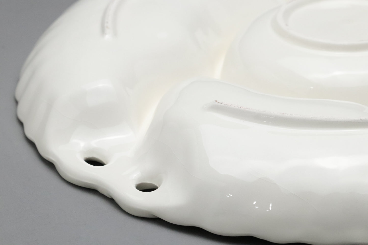 Hanagen Japan | Japanese Pottery | Hummingbird | Divided Serving Plate | Chip and Dip Tray | White Porcelain | Scalloped | Bow Ribbon Relief