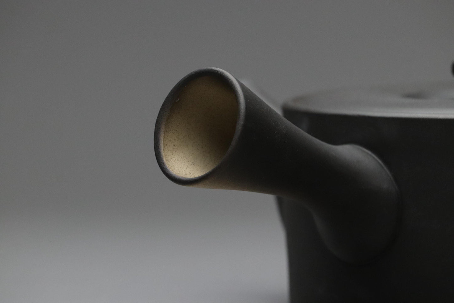 Tokoname Yaki Japanese Kyusu Teapot | Black Clay Side Handle Teapot | Minimalist Handcrafted Pottery | Traditional Tokoname Ware