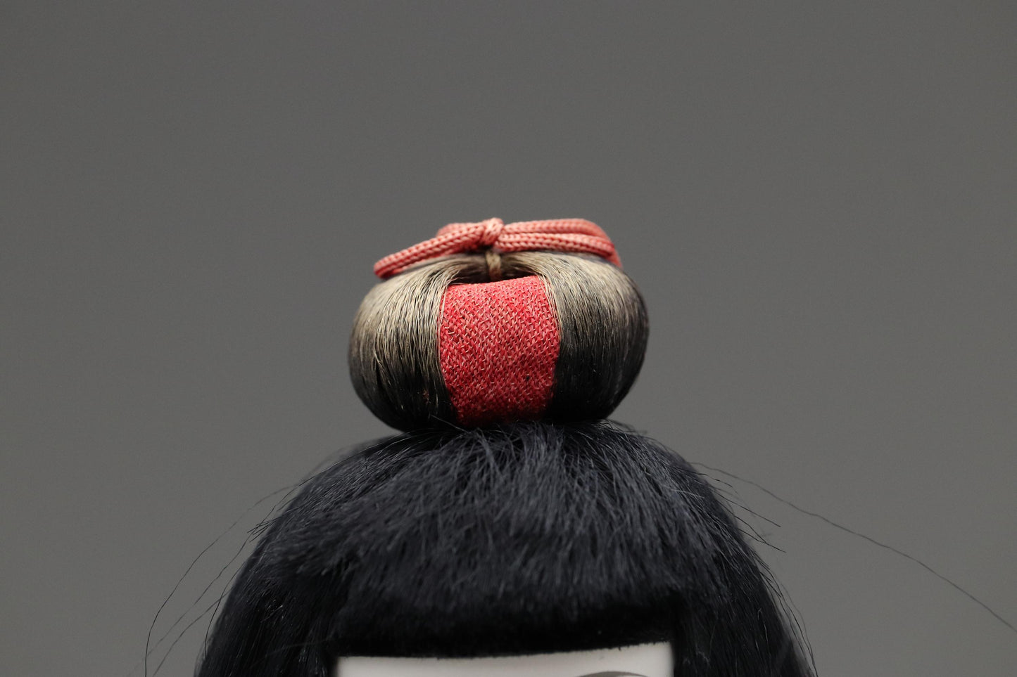 Japanese Kimekomi Doll – Traditional Kimono Figurine with Handcrafted Embroidered Silk – Vintage-Style Japanese Ornament – Made in Japan