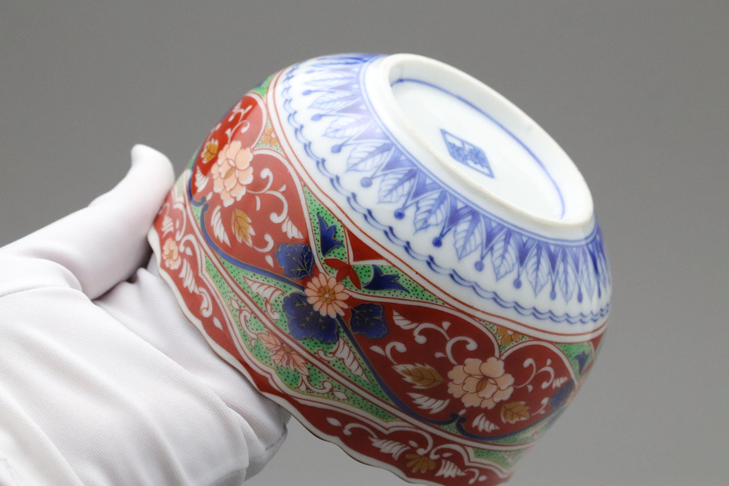 Kozangama Sometsunishiki Hanacho Teacups Set | Authentic Hand-Painted Arita Ware Porcelain Yunomi for Traditional Japanese Tea Ceremony Gift