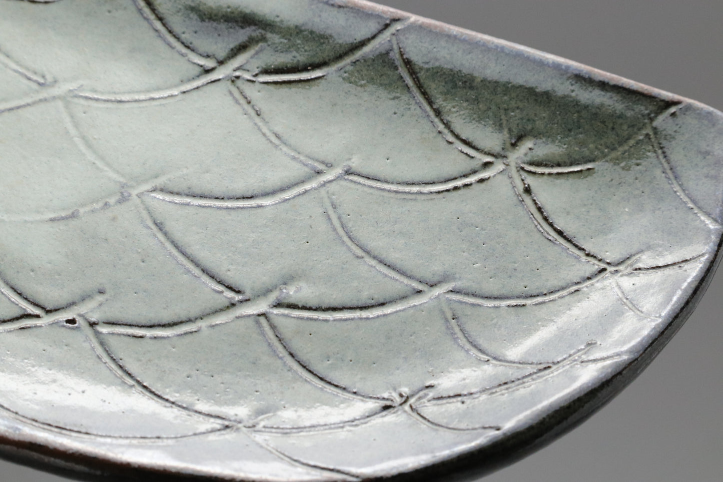 Vintage Japanese Pottery Set of 5 | Half Moon Crescent Plates | Green Glaze Wave Scale Pattern | Artisan Sushi Dessert Dishes Handmade 20cms