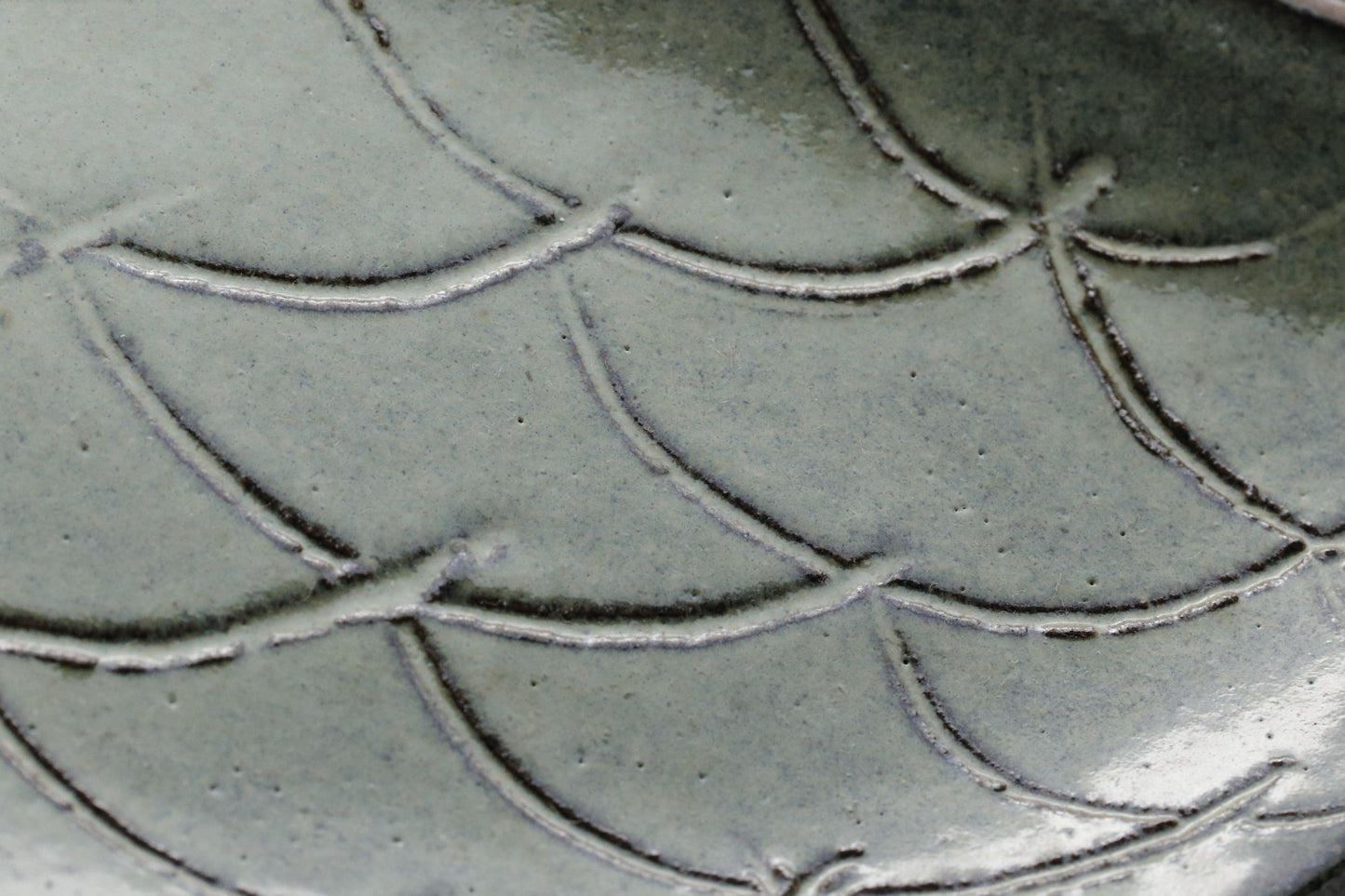 Vintage Japanese Pottery Set of 5 | Half Moon Crescent Plates | Green Glaze Wave Scale Pattern | Artisan Sushi Dessert Dishes Handmade 20cms
