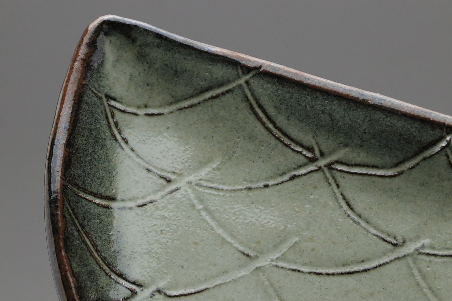 Vintage Japanese Pottery Set of 5 | Half Moon Crescent Plates | Green Glaze Wave Scale Pattern | Artisan Sushi Dessert Dishes Handmade 20cms