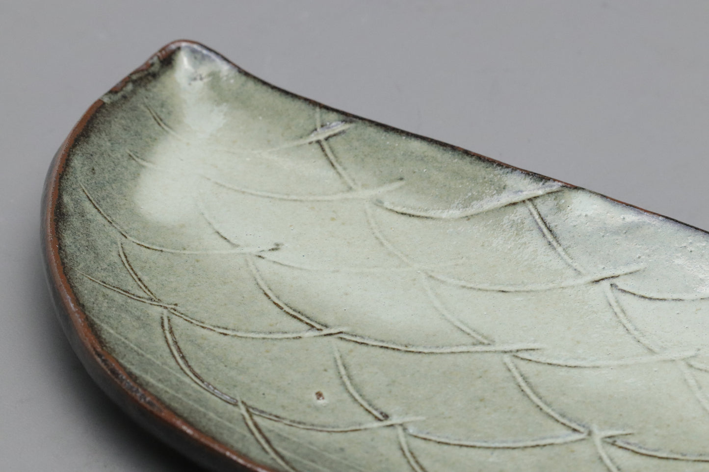 Vintage Japanese Pottery Set of 5 | Half Moon Crescent Plates | Green Glaze Wave Scale Pattern | Artisan Sushi Dessert Dishes Handmade 20cms