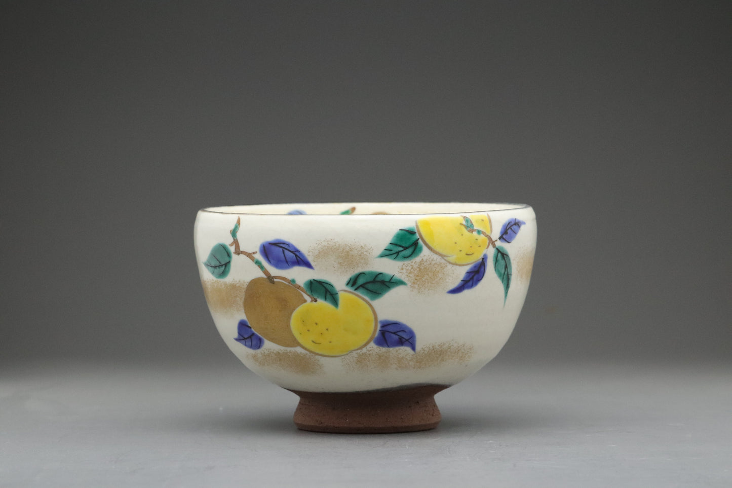 Japanese Mino Ware Matcha Bowl | Hand-Painted Ceramic Chawan w/ Yuzu Design | Authentic Tea Bowl for Daily Tea Rituals & Tea Lovers Art Gift