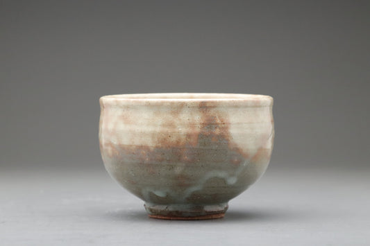 Japanese Hagi Ware Matcha Chawan for Tea Ceremony | Authentic Ceramic Tea Bowl for Daily Use Handcrafted Traditional Pottery for Tea Lovers