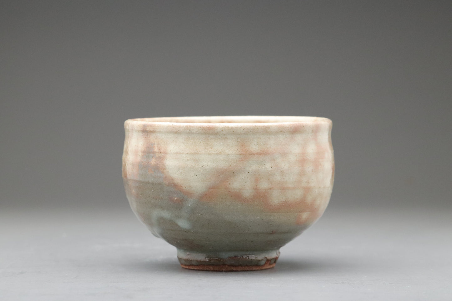 Japanese Hagi Ware Matcha Chawan for Tea Ceremony | Authentic Ceramic Tea Bowl for Daily Use Handcrafted Traditional Pottery for Tea Lovers