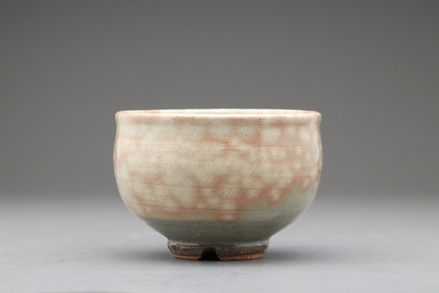 Japanese Hagi Ware Matcha Chawan for Tea Ceremony | Authentic Ceramic Tea Bowl for Daily Use Handcrafted Traditional Pottery for Tea Lovers