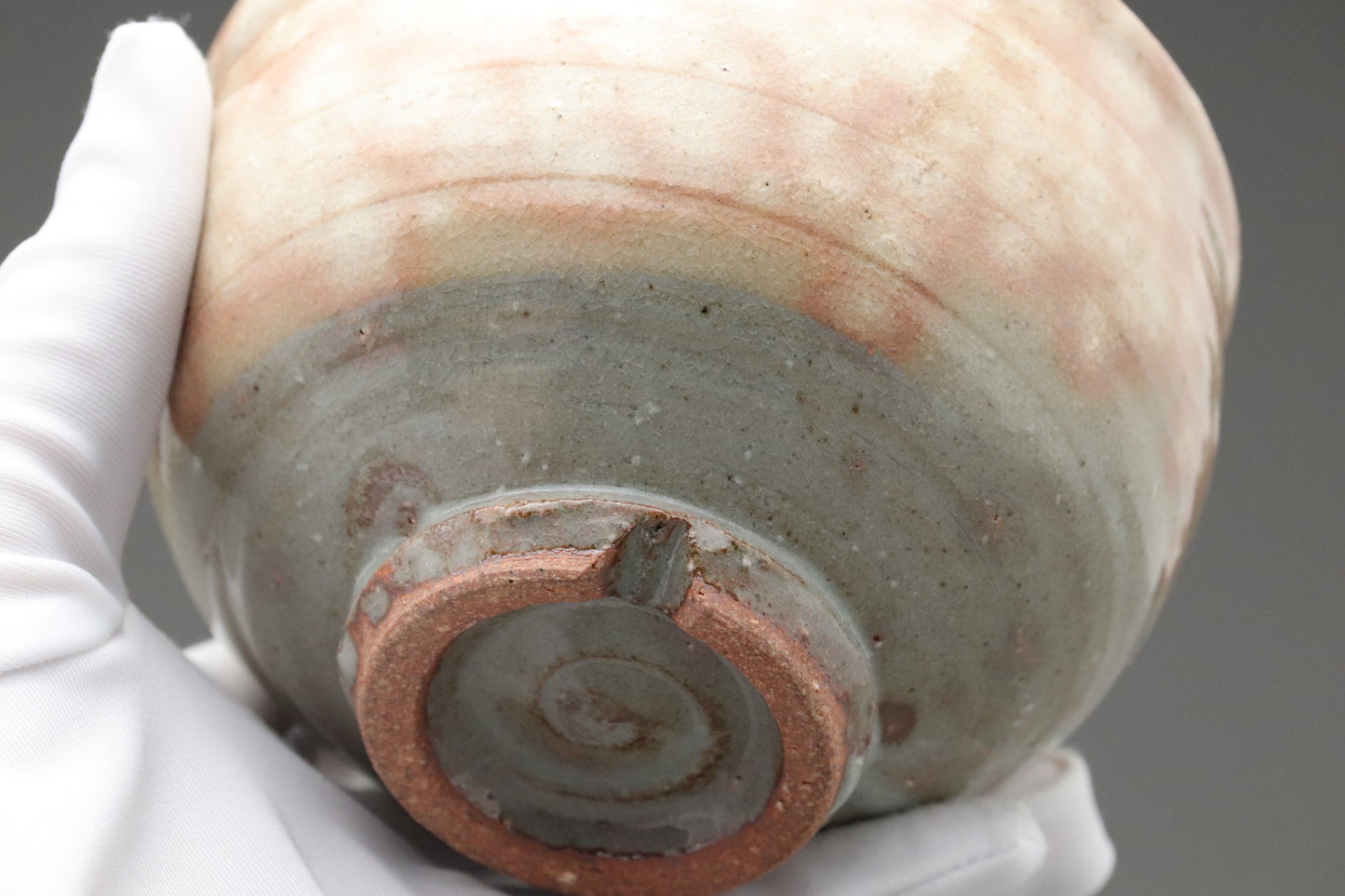 Japanese Hagi Ware Matcha Chawan for Tea Ceremony | Authentic Ceramic Tea Bowl for Daily Use Handcrafted Traditional Pottery for Tea Lovers