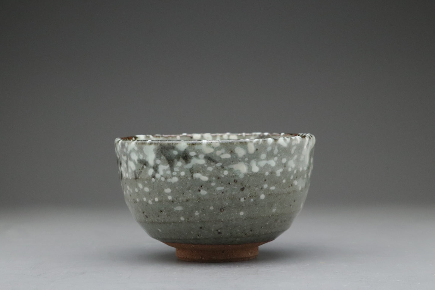 Akatsu Ware Matcha Chawan Tea Bowl | Kenzan Yukizasa Style | Japanese Pottery for Tea Ceremony | Vintage Wabi-Sabi Ceramic Bowl from Japan