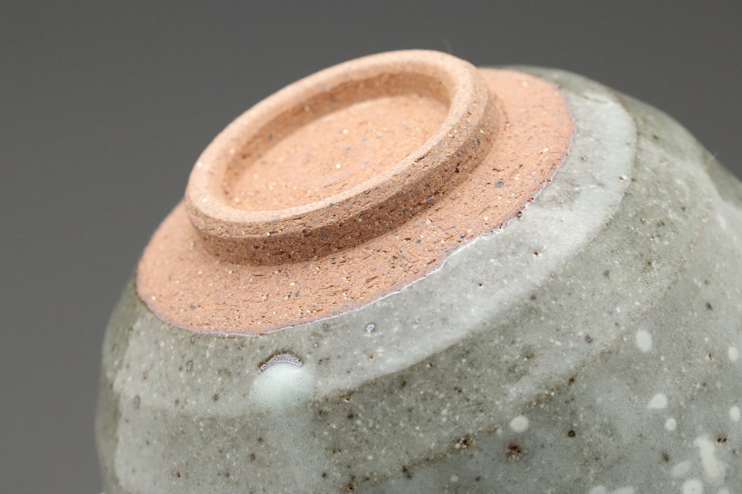 Akatsu Ware Matcha Chawan Tea Bowl | Kenzan Yukizasa Style | Japanese Pottery for Tea Ceremony | Vintage Wabi-Sabi Ceramic Bowl from Japan