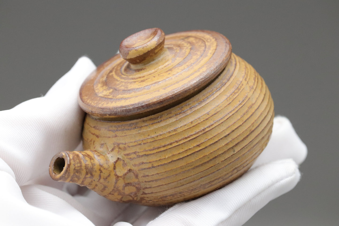 Miniature Japanese Cast Iron Tetsubin Ceramic Kyusu Teapots Set｜Authentic Antique Dollhouse Decor Accessory｜Tiny Collectible Wabi Sabi Art