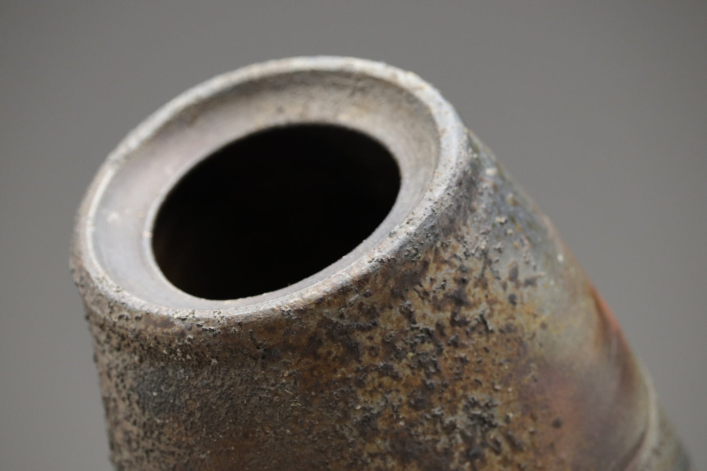 Japanese Bizen Ware | Flower Vase Hanairi | Handcrafted Wood Fired Pottery | Wabi Sabi Zen Home Decor | Studio Art with Signed Wood Box Gift