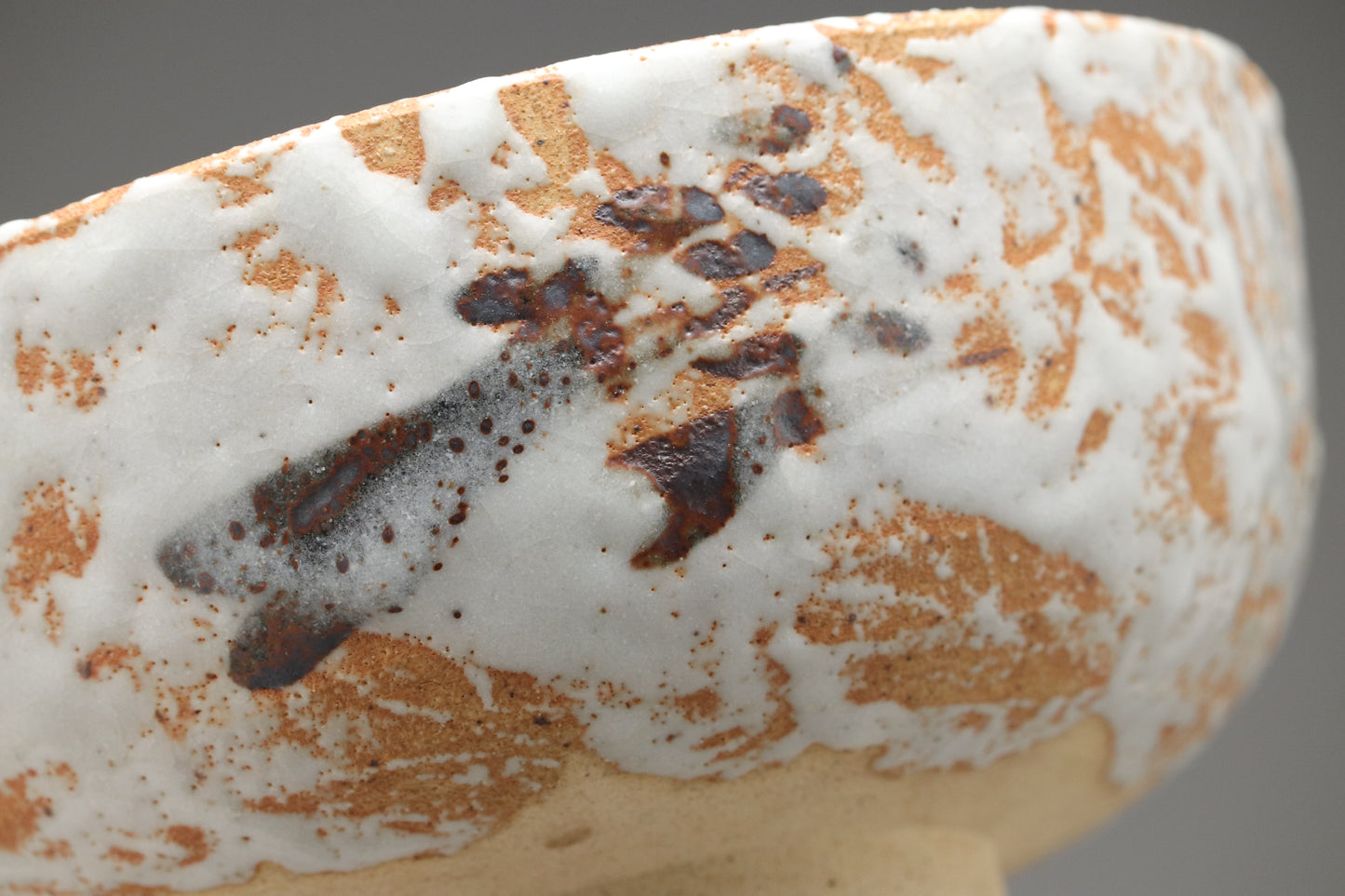 Large Japanese Mino Shino Pottery Bowl | Handmade Ceramic Serving Dish | Wabi Sabi White Glaze Stoneware | Rustic Kitchenware | Unique Gifts