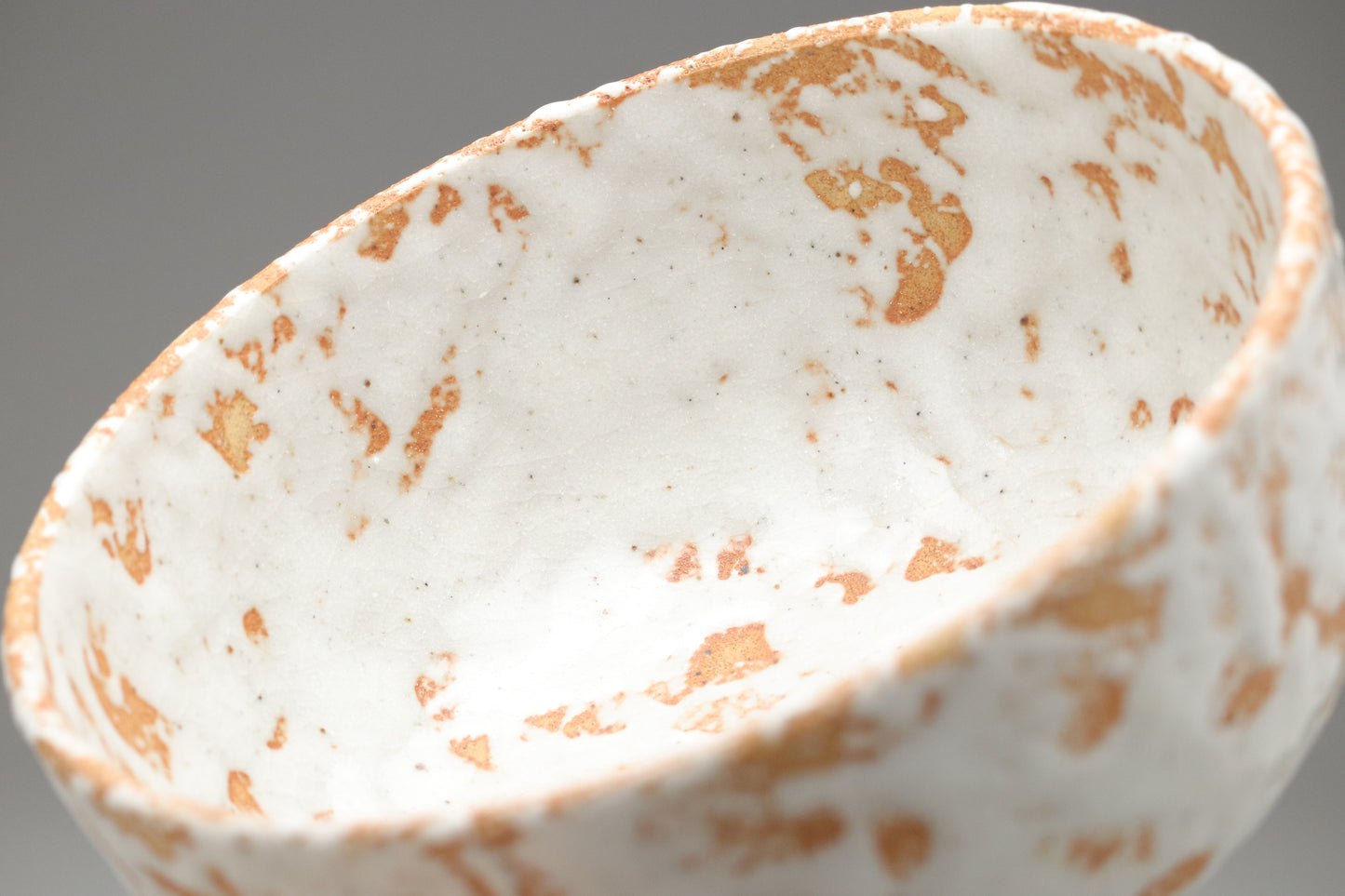 Large Japanese Mino Shino Pottery Bowl | Handmade Ceramic Serving Dish | Wabi Sabi White Glaze Stoneware | Rustic Kitchenware | Unique Gifts