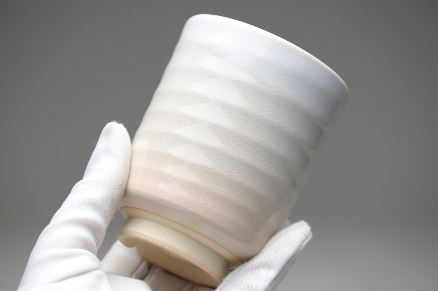 Hagi Ware Yunomi Tea Cup | White Crackle Glaze | Japanese Pottery | Handmade Pottery | Wabi Sabi Artisan Teaware | Cut Foot Stoneware Sipper