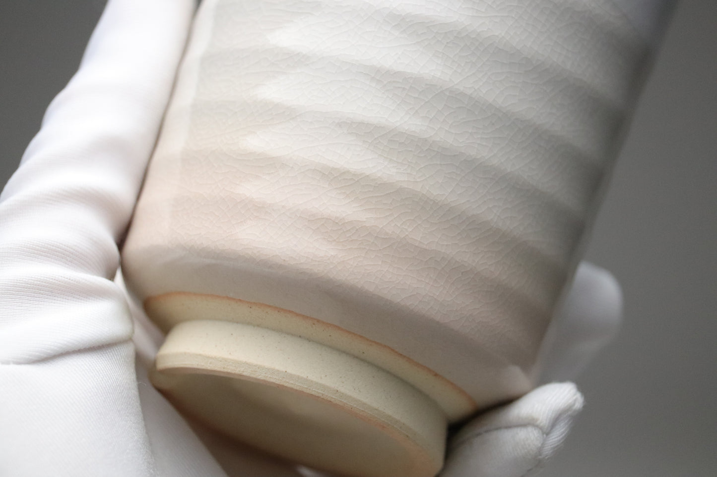 Hagi Ware Yunomi Tea Cup | White Crackle Glaze | Japanese Pottery | Handmade Pottery | Wabi Sabi Artisan Teaware | Cut Foot Stoneware Sipper