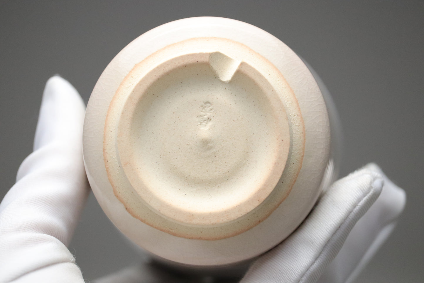 Hagi Ware Yunomi Tea Cup | White Crackle Glaze | Japanese Pottery | Handmade Pottery | Wabi Sabi Artisan Teaware | Cut Foot Stoneware Sipper