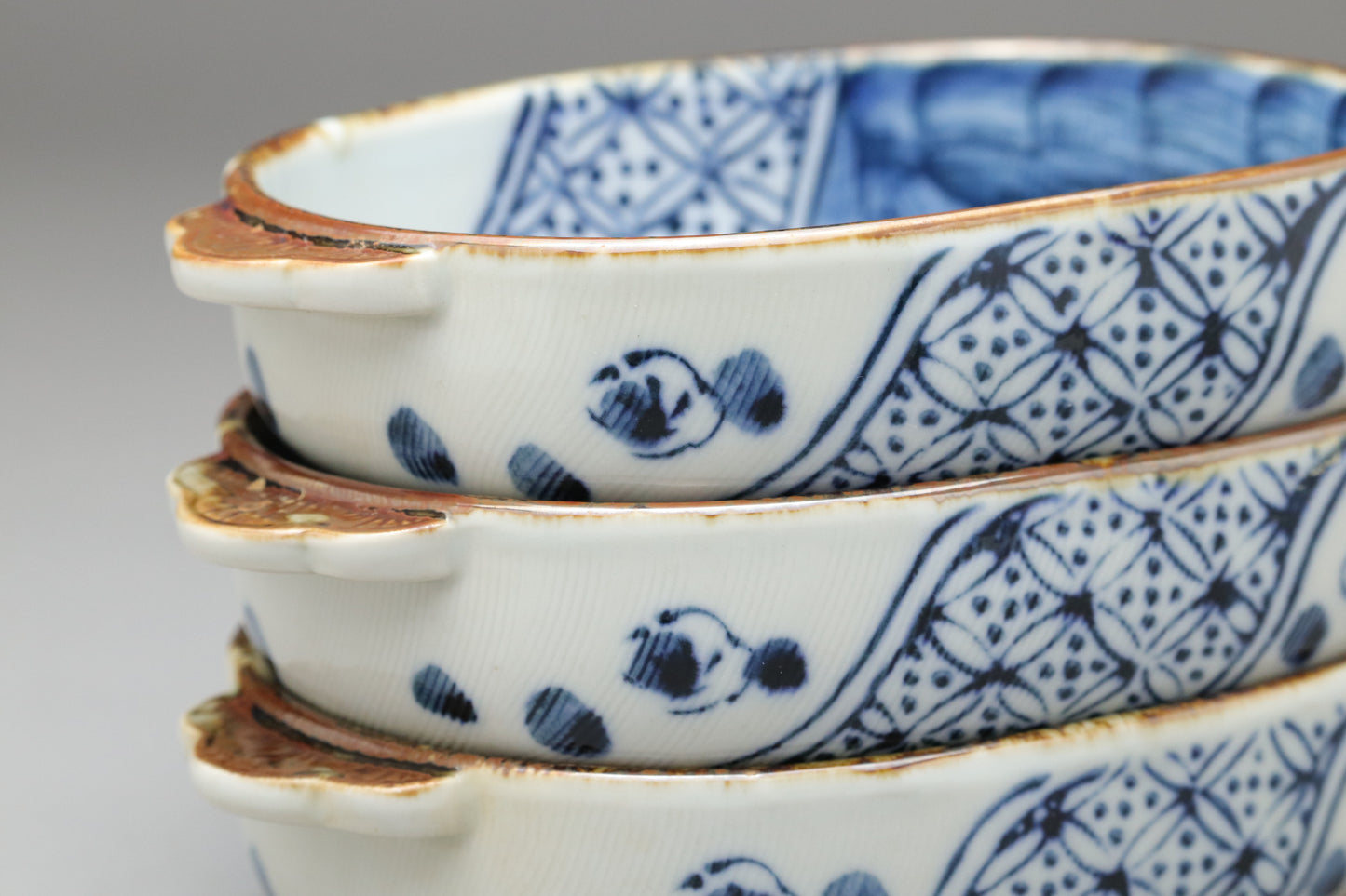Seto Ware | Kinzan Kiln | Blue and White Ume Shonzui | Gratin Dish Set | Japanese Pottery | With Wood Trivets | Blue Floral Dish handpainted