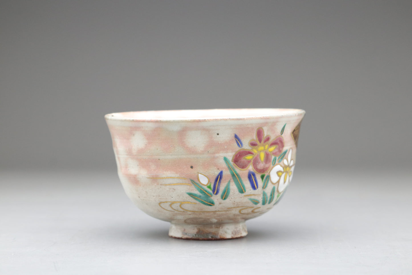 Japanese Kyoto Matcha Bowl | Tomosai Tanaka Kyo-Yaki | Handpainted Iris & Yatsuhashi | Tea Ceremony Chawan | Gold Detail | Japanese Pottery