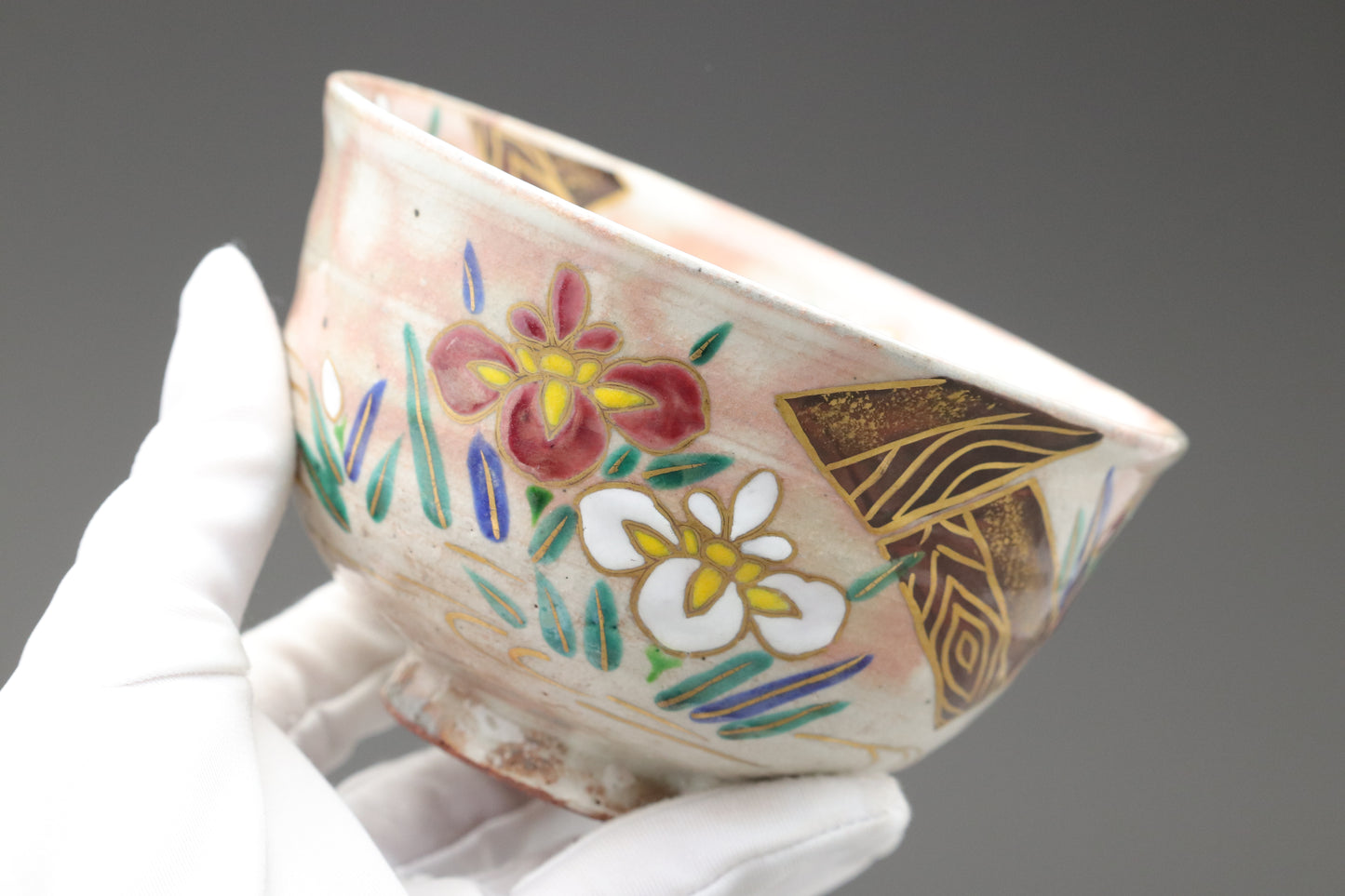 Japanese Kyoto Matcha Bowl | Tomosai Tanaka Kyo-Yaki | Handpainted Iris & Yatsuhashi | Tea Ceremony Chawan | Gold Detail | Japanese Pottery