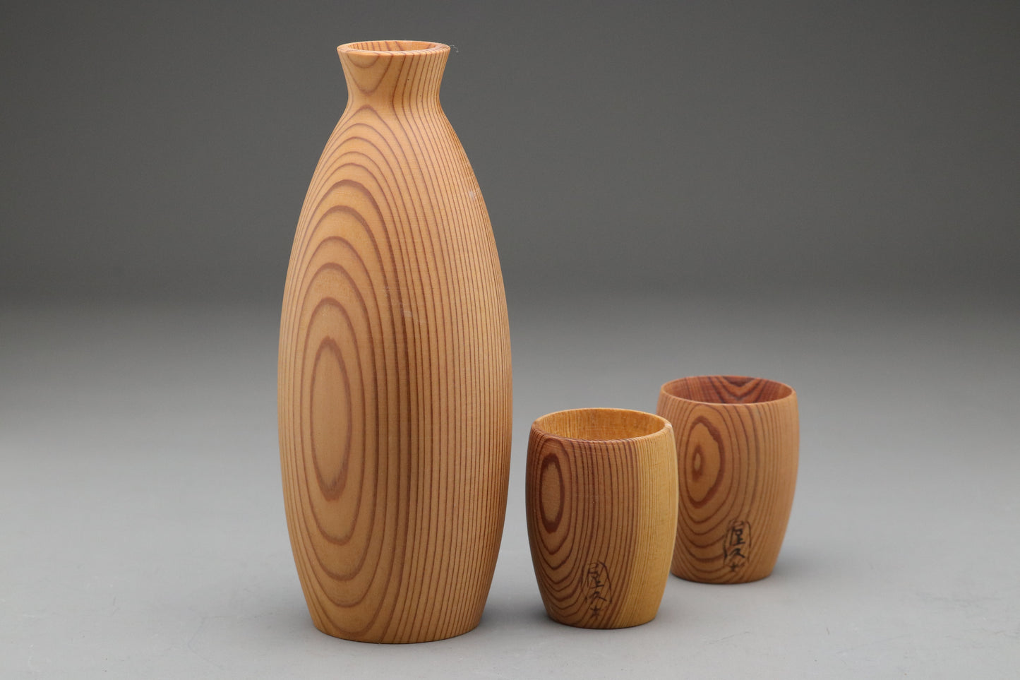 Yakusugi Cedar Sake Set | Japanese Tokkuri Bottle | 2 Ochoko Cups | Rare Ancient Wood | Yakushima Japan | Handmade Woodwork | Wabi Sabi