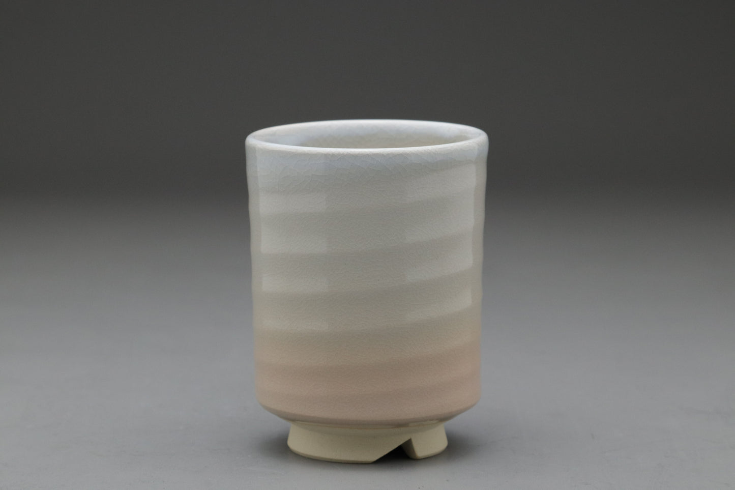 Hagi Ware Yunomi Tea Cup | White Crackle Glaze | Japanese Pottery | Handmade Pottery | Wabi Sabi Artisan Teaware | Cut Foot Stoneware Sipper