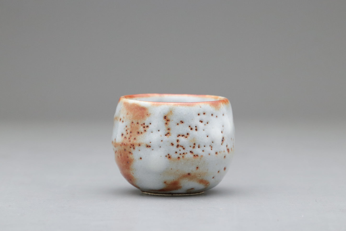 Shino Ware | Guinomi | Sake Cup | Japanese Pottery | Art Collection | Wabi Sabi | Hiiro Fire Marks | Tea Ceremony | Momogusa Clay | Unique