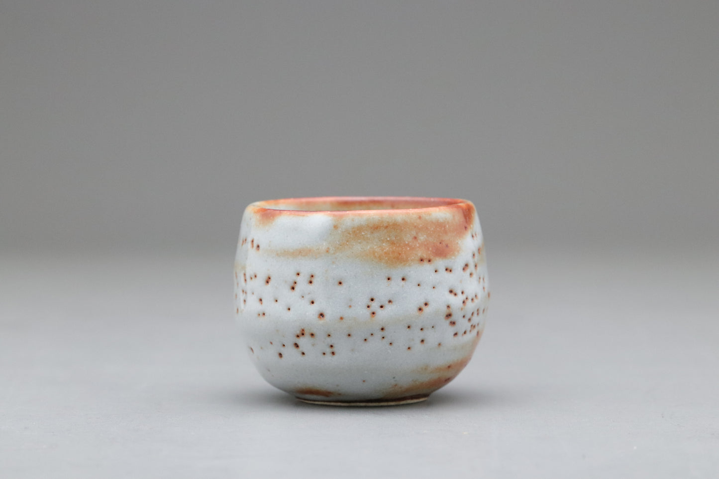 Shino Ware | Guinomi | Sake Cup | Japanese Pottery | Art Collection | Wabi Sabi | Hiiro Fire Marks | Tea Ceremony | Momogusa Clay | Unique