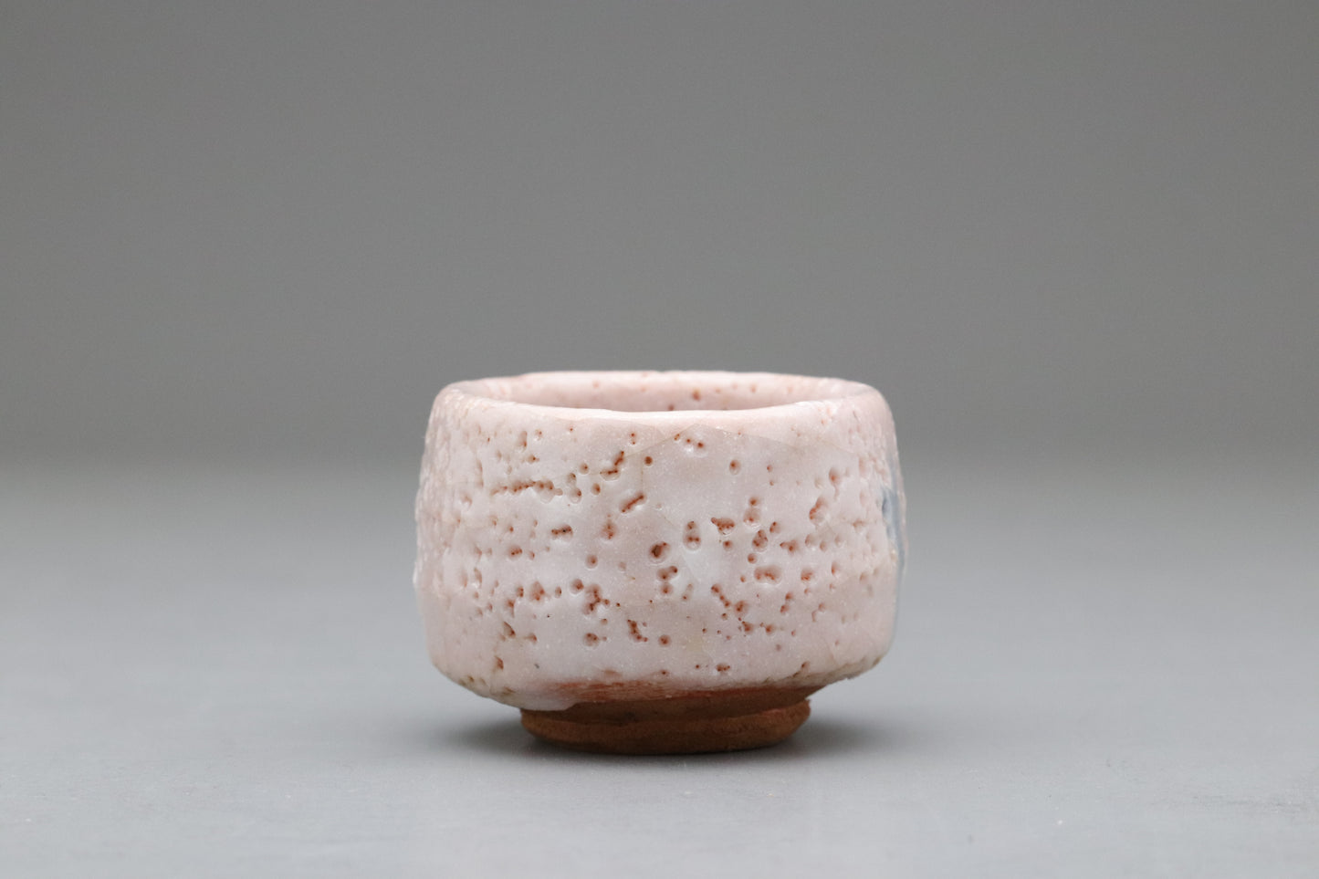 Shino Ware | Sake Cup | Guinomi | Japanese Pottery | Handmade Ceramics | Wabi Sabi Art | Tea Ceremony | Artisan Stoneware | Unique Glaze Cup