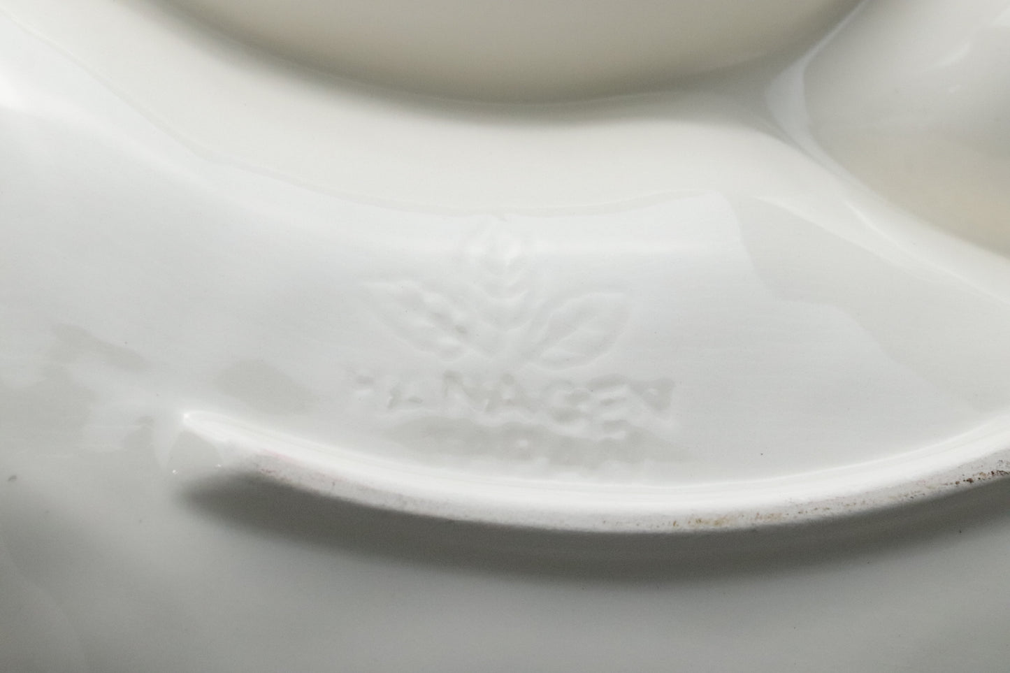 Hanagen Japan | Japanese Pottery | Hummingbird | Divided Serving Plate | Chip and Dip Tray | White Porcelain | Scalloped | Bow Ribbon Relief