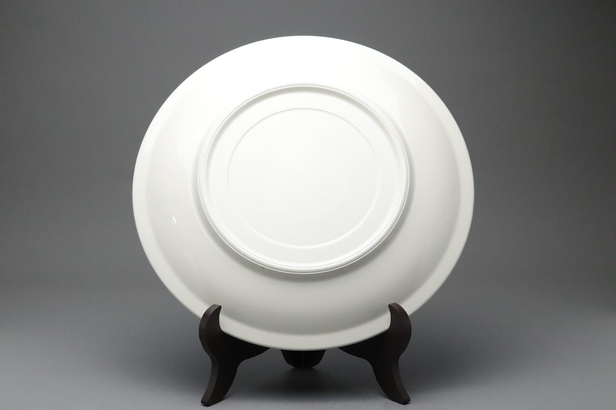 Japanese Blue and White Porcelain Plate | Hand Painted | Imperial Cart | Pine Bamboo Plum | Sometsuke | Goshoguruma |　Decorative Platter