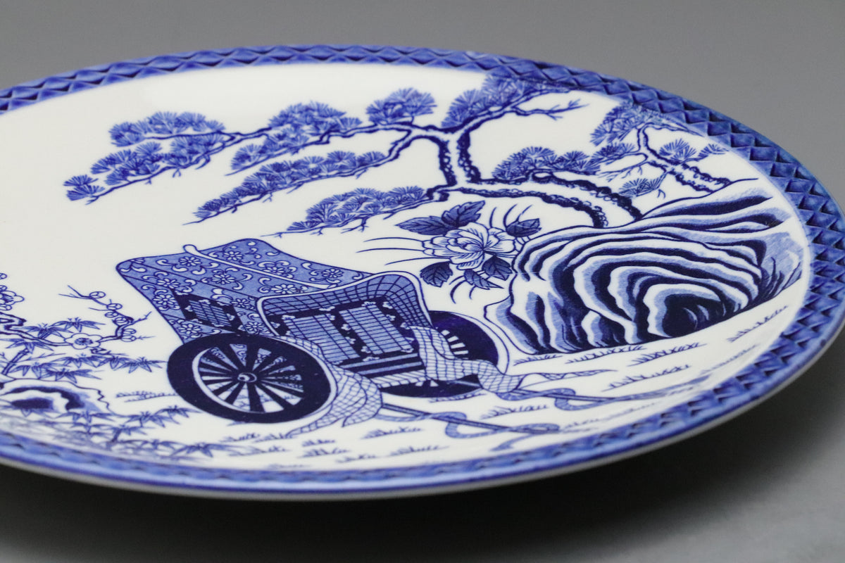 Japanese Blue and White Porcelain Plate | Hand Painted | Imperial Cart | Pine Bamboo Plum | Sometsuke | Goshoguruma |　Decorative Platter