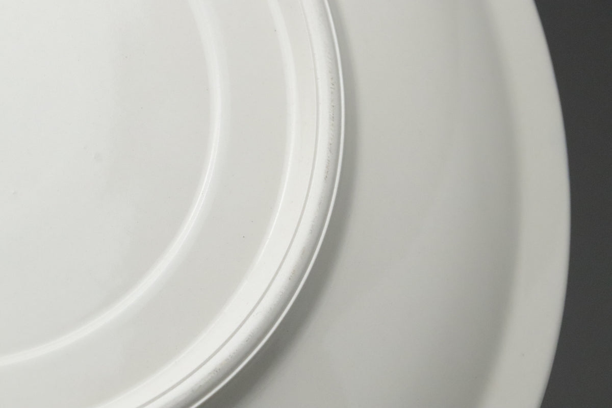 Japanese Blue and White Porcelain Plate | Hand Painted | Imperial Cart | Pine Bamboo Plum | Sometsuke | Goshoguruma |　Decorative Platter