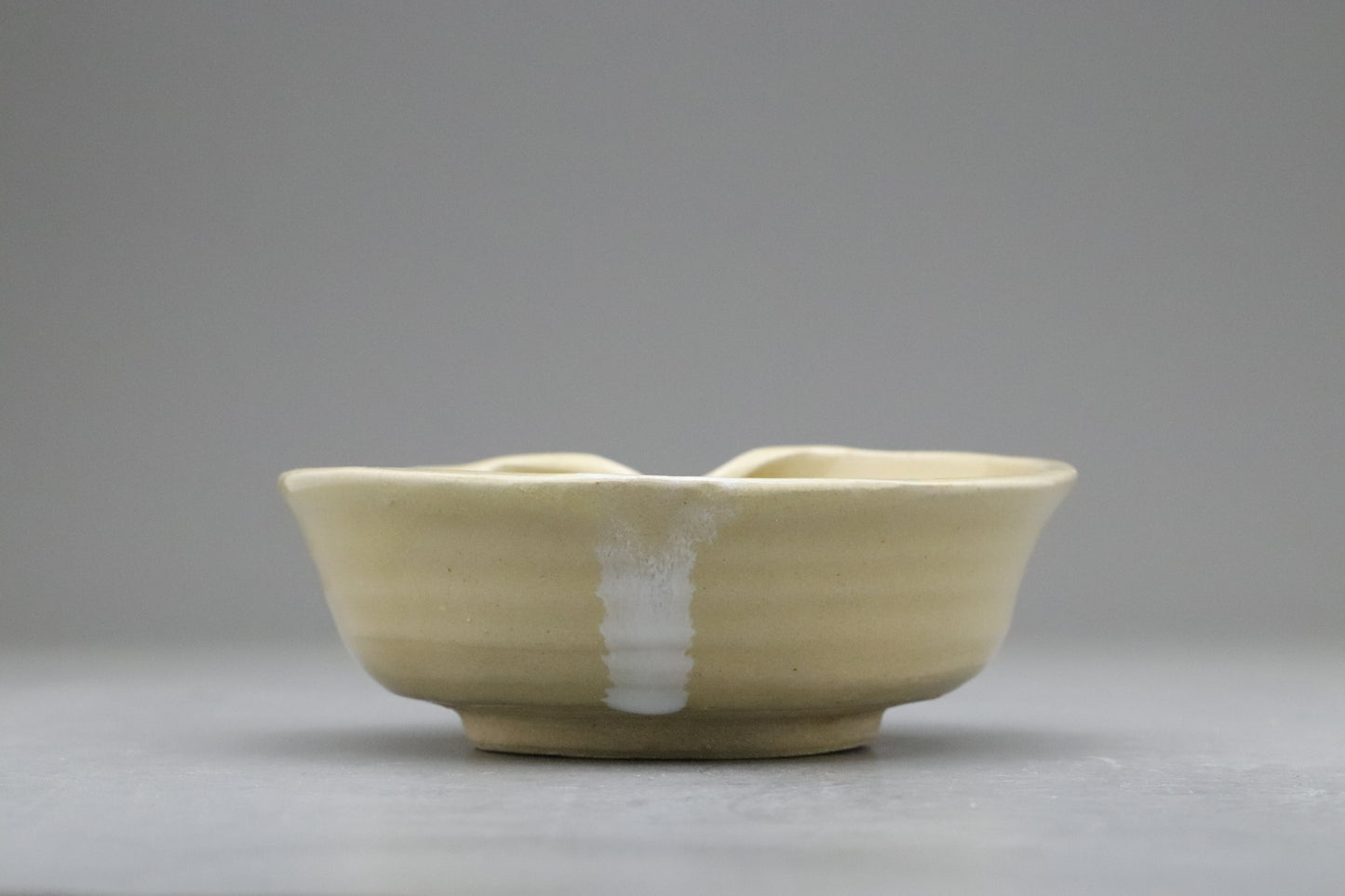 Hagi Ware | Japanese Pottery | Katakuchi | Spouted Bowl | Sake Pitcher | Matcha Tea Bowl | Beige Glaze | Handmade Ceramic | Wabi Sabi Art