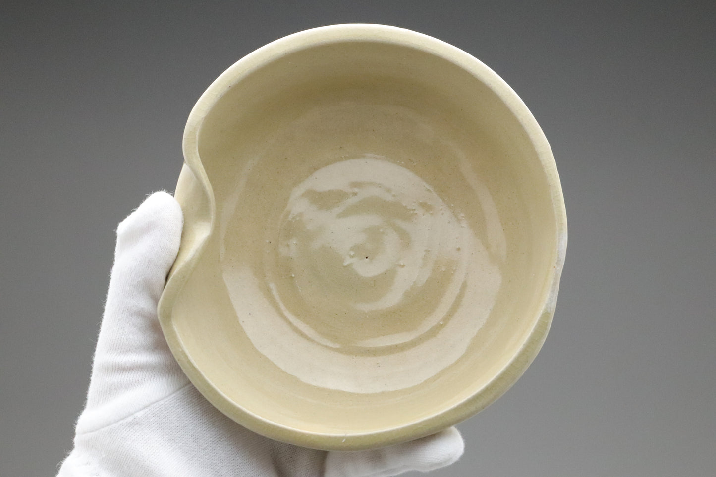 Hagi Ware | Japanese Pottery | Katakuchi | Spouted Bowl | Sake Pitcher | Matcha Tea Bowl | Beige Glaze | Handmade Ceramic | Wabi Sabi Art