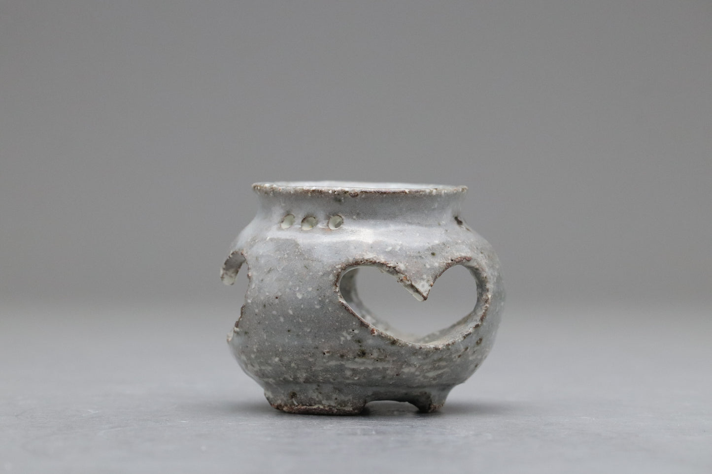 Japanese Pottery | Incense Burner Koro Inome | Studio Pottery | Stoneware | Wabi Sabi | Tea Ceremony Candle Holder | Gray Glaze | Stoneware