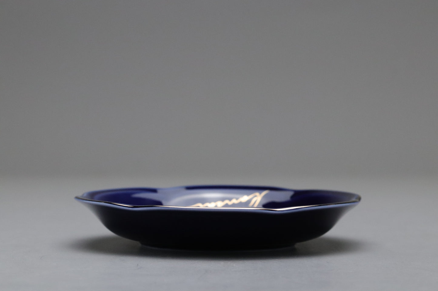 Vintage Japanese Kansai Fine China Tea Cup Set | 5 Piece Cobalt Blue Saucer Gold Leaf Porcelain | Modern Tableware Collectibles Jade Leaves