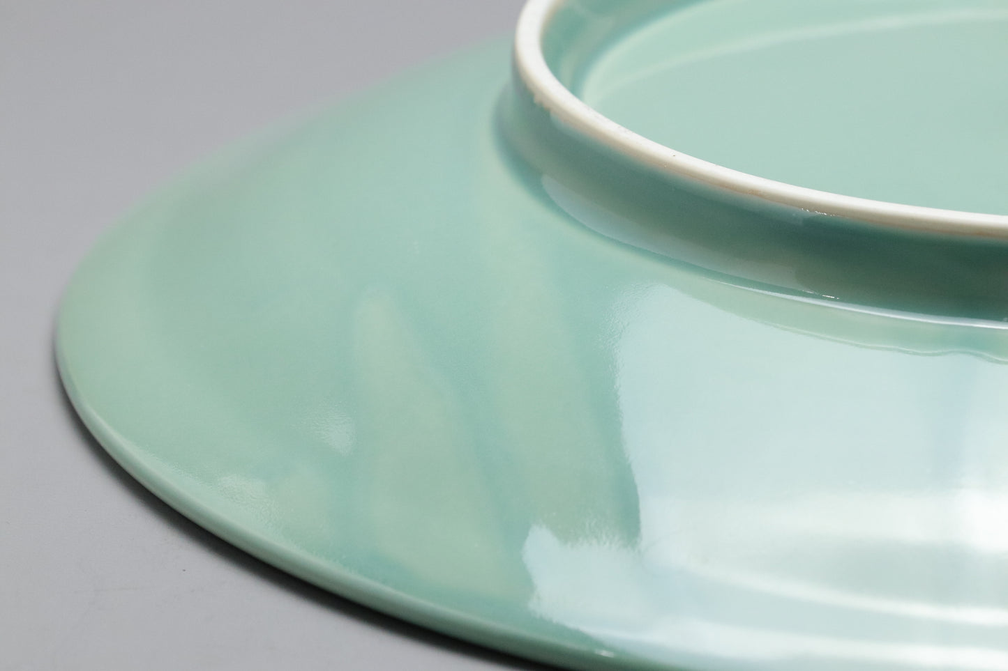 Celadon Serving Platter | Large Round Dinner Plate | Japanese Porcelain Tableware | Mint Green Charger | Minimalist Pottery | Handmade Dish