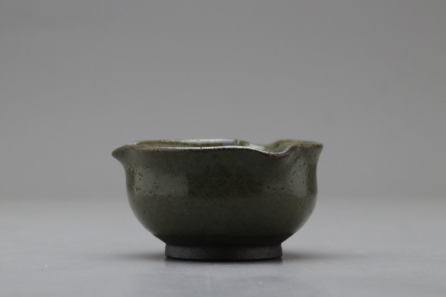 Japanese Small Bowls Set of 5 | Vintage Oribe Green Glaze | Katakuchi shape Sake Cup | Wabi Sabi Pottery Utsunomiya | Handmade Side Dish Lot 5