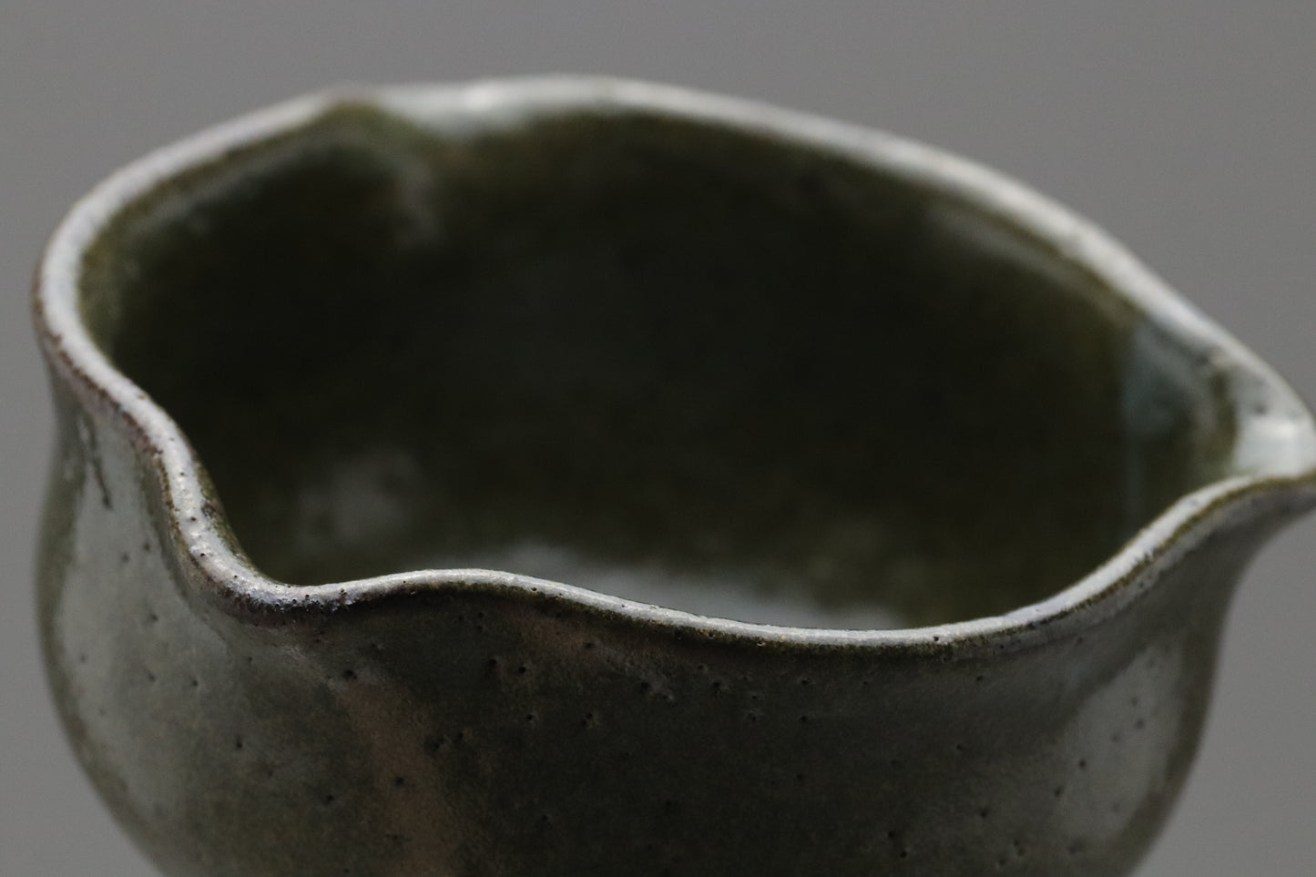 Japanese Small Bowls Set of 5 | Vintage Oribe Green Glaze | Katakuchi shape Sake Cup | Wabi Sabi Pottery Utsunomiya | Handmade Side Dish Lot 5