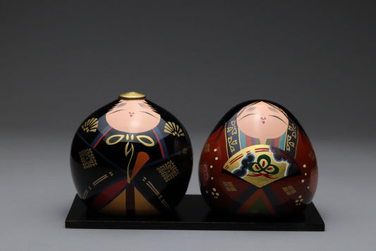 Japanese Ouchi Dolls | Traditional Folk Art Couple Figurines | Hand-Painted Wooden Decorative Ornaments with Box | Made in Japan