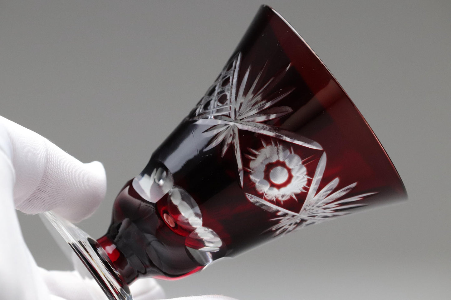 Japanese Cut Glass Goblets in Red and Blue – Edo-style Traditional Pattern Glassware – Elegant Drinkware for Whisky, Sake or Cocktails