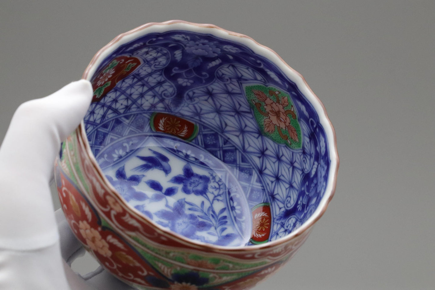 Kozangama Sometsunishiki Hanacho Teacups Set | Authentic Hand-Painted Arita Ware Porcelain Yunomi for Traditional Japanese Tea Ceremony Gift