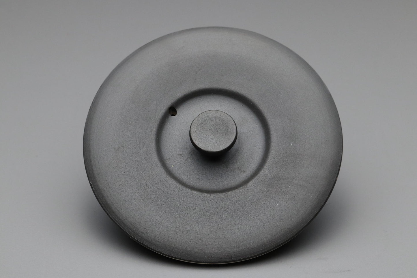 Tokoname Yaki Japanese Kyusu Teapot | Black Clay Side Handle Teapot | Minimalist Handcrafted Pottery | Traditional Tokoname Ware